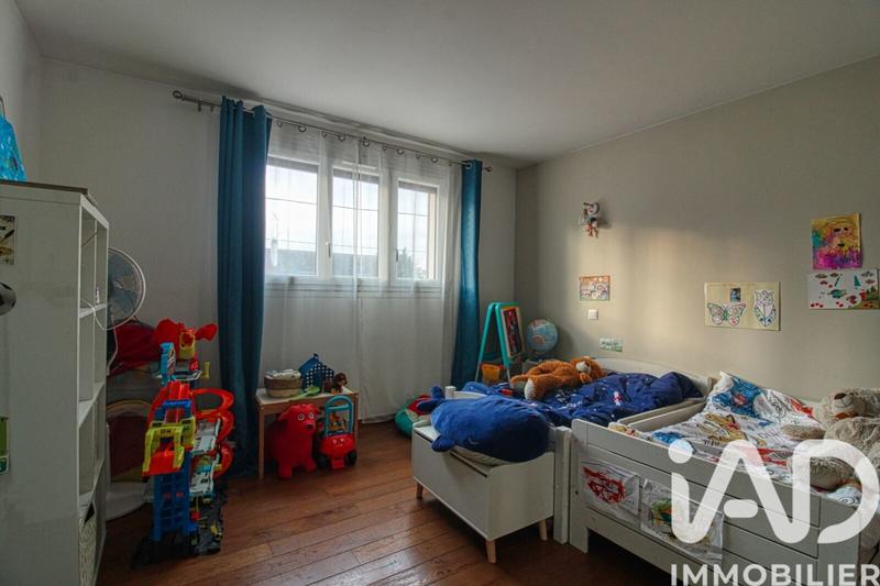 Maison - 122 m² - 6 pièces