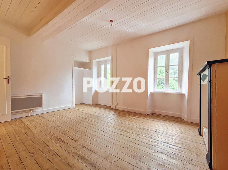 Maison - 85 m² - 5 pièces