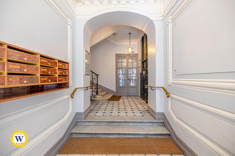 Appartement - 95 m² - 4 pièces