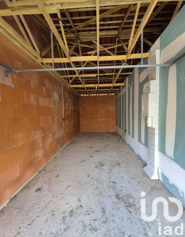 Maison - 99 m² - 4 pièces