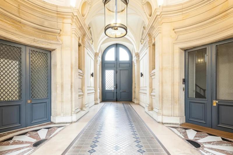 Studio - 12 m² - 1 pièce