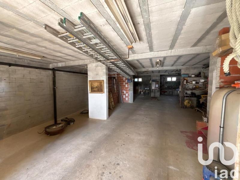 Maison - 210 m² - 5 pièces