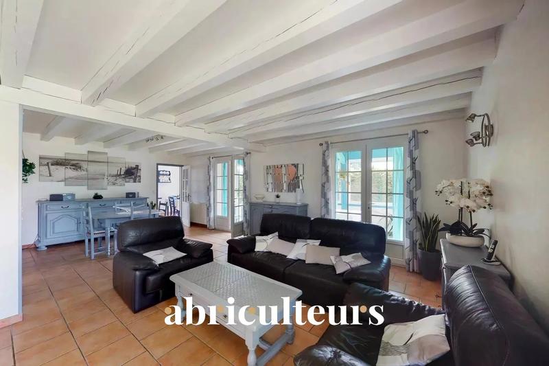 Maison - 160 m² - 5 pièces