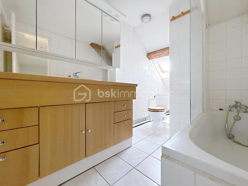 Duplex - 98 m² - 4 pièces