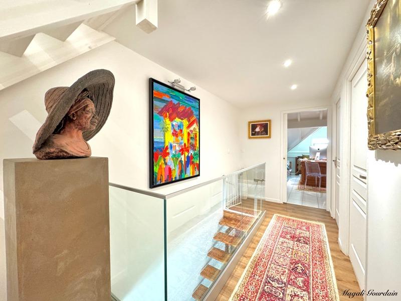 Appartement - 103 m² - 4 pièces