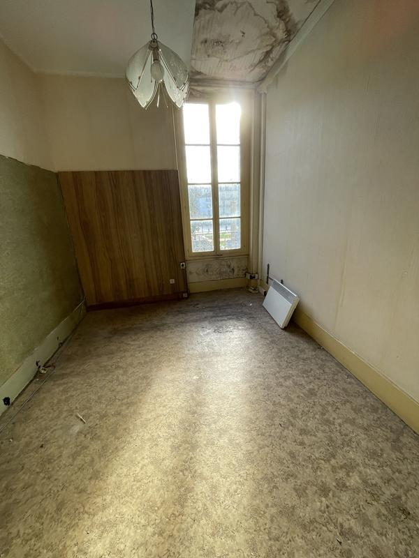 Appartement - 120 m² - 8 pièces