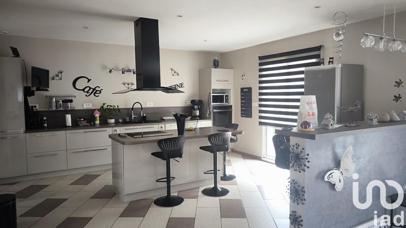 Maison - 147 m² - 5 pièces