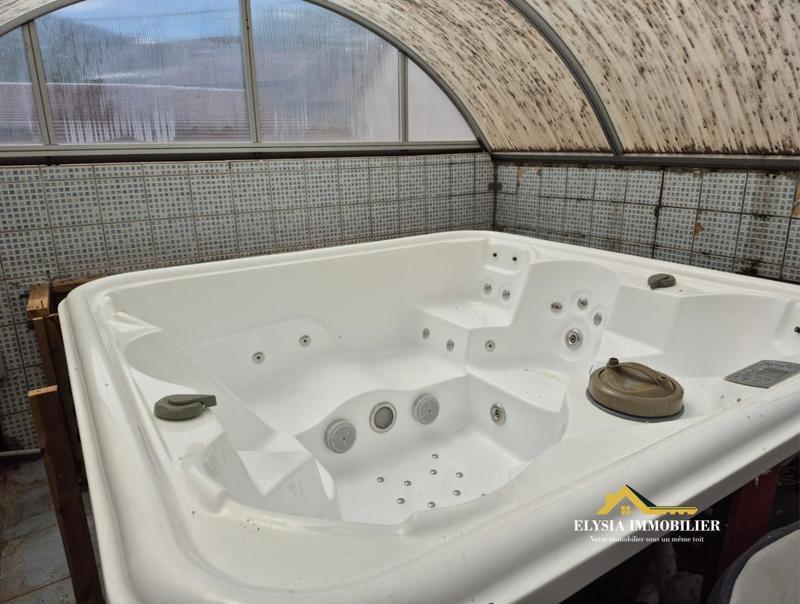 Maison - 134 m² - 7 pièces