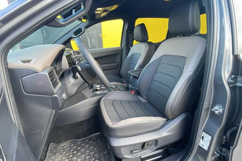 Volkswagen Amarok V6 240 Bva10 Aventura 4pl