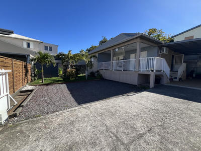 Maison - 103 m² - 4 pièces