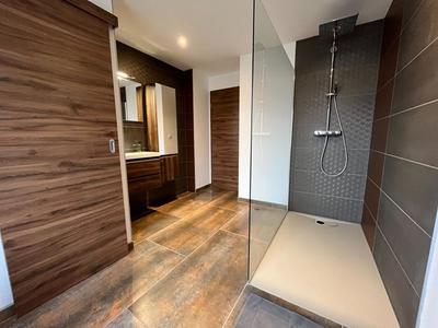 Appartement - 136 m² - 5 pièces