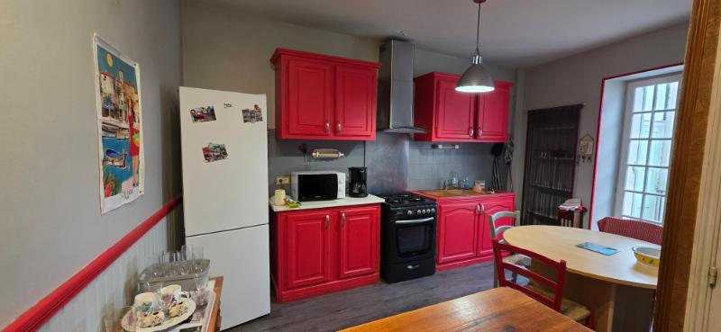 Maison - 110 m² - 6 pièces