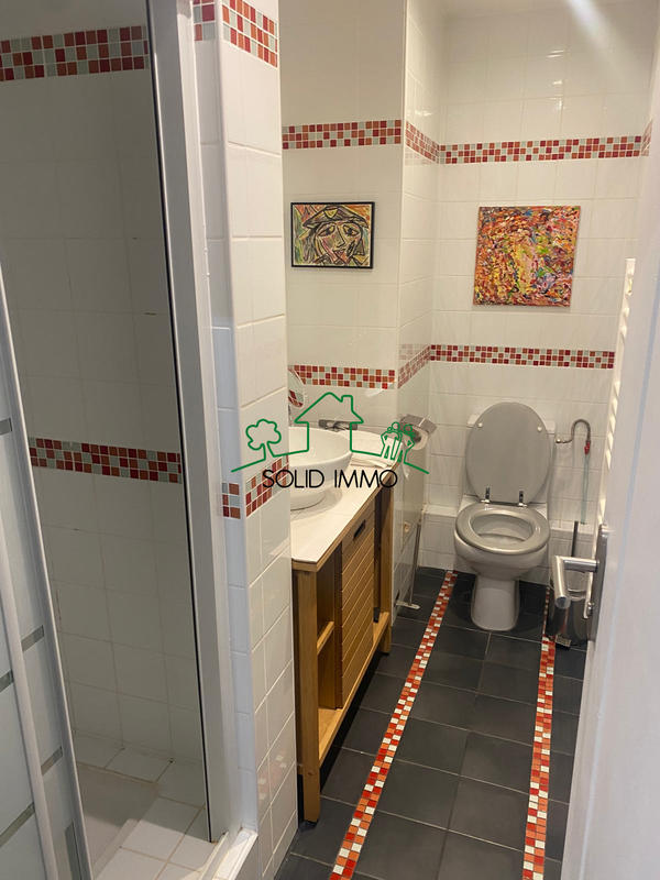 Immeuble - 160 m² - 8 pièces