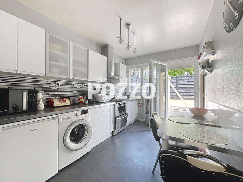 Maison - 76 m² - 5 pièces