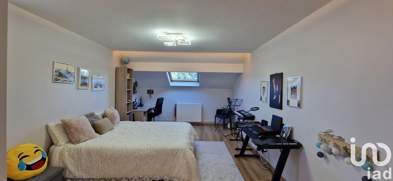 Maison - 191 m² - 8 pièces