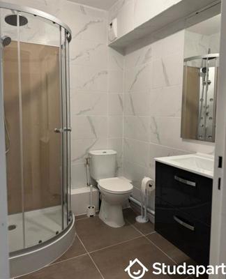 Chambre - 18 m² - 1 pièce