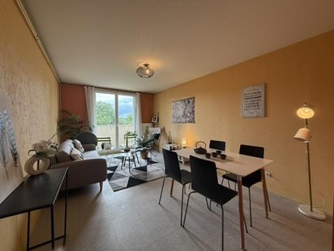 Appartement ancien - 86 m² - 4 pièces