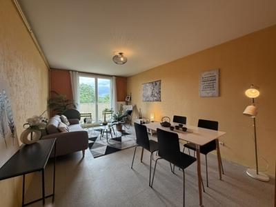 Appartement ancien - 86 m² - 4 pièces