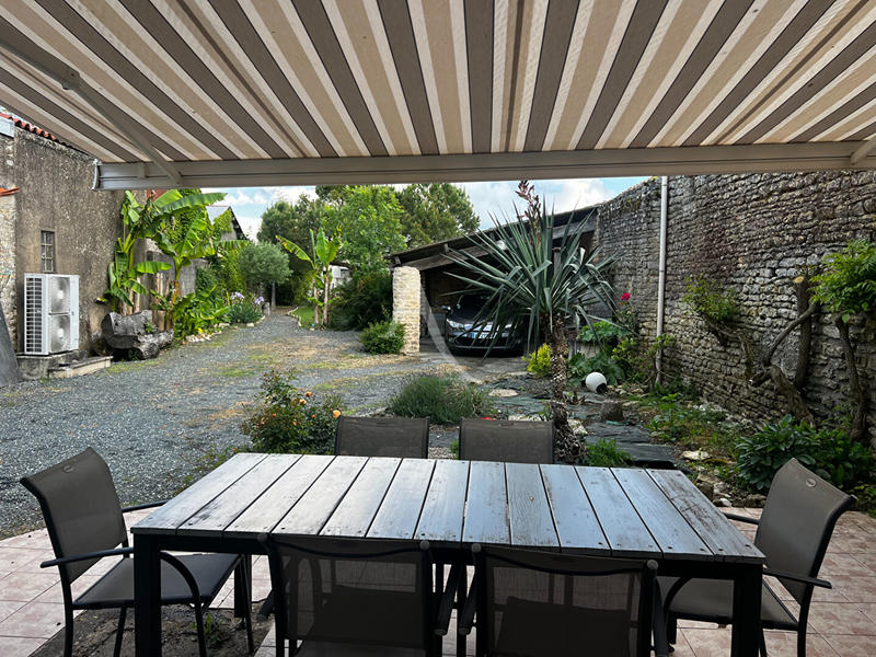 Maison - 101 m² - 6 pièces