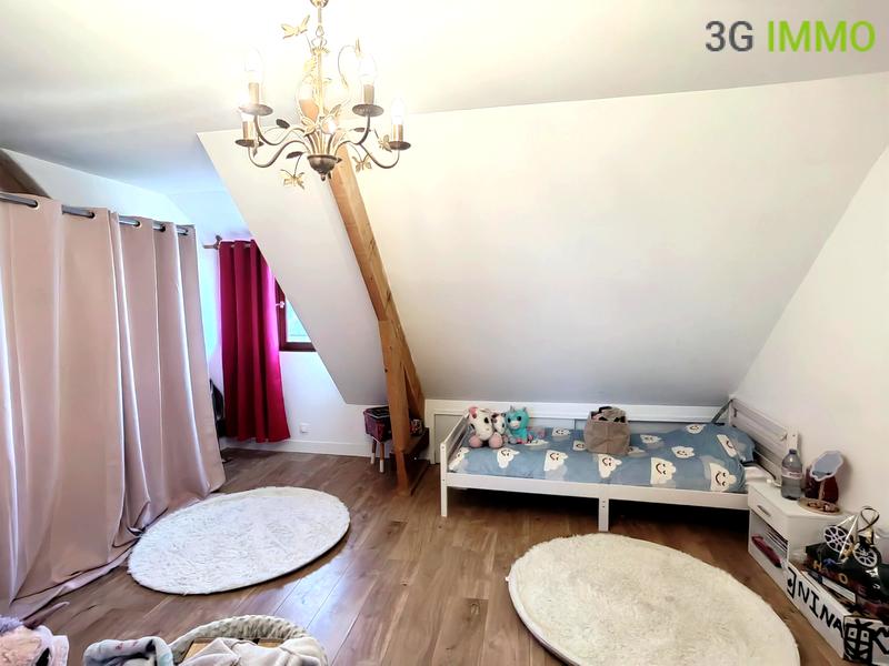 Propriété - 110 m² - 6 pièces