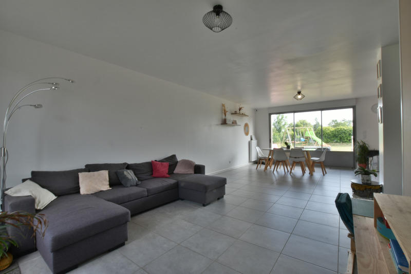 Maison - 111 m² - 6 pièces