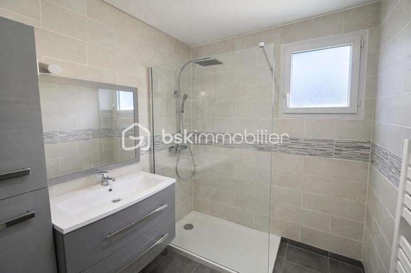 Maison - 84 m² - 5 pièces