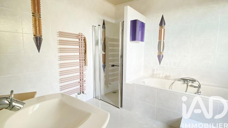 Maison de maîtres - 311 m² - 7 pièces