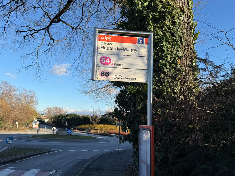 Maison - 243 m² - 9 pièces