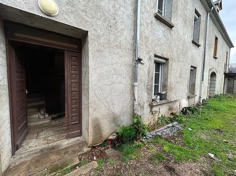 Immeuble - 200 m² - 10 pièces