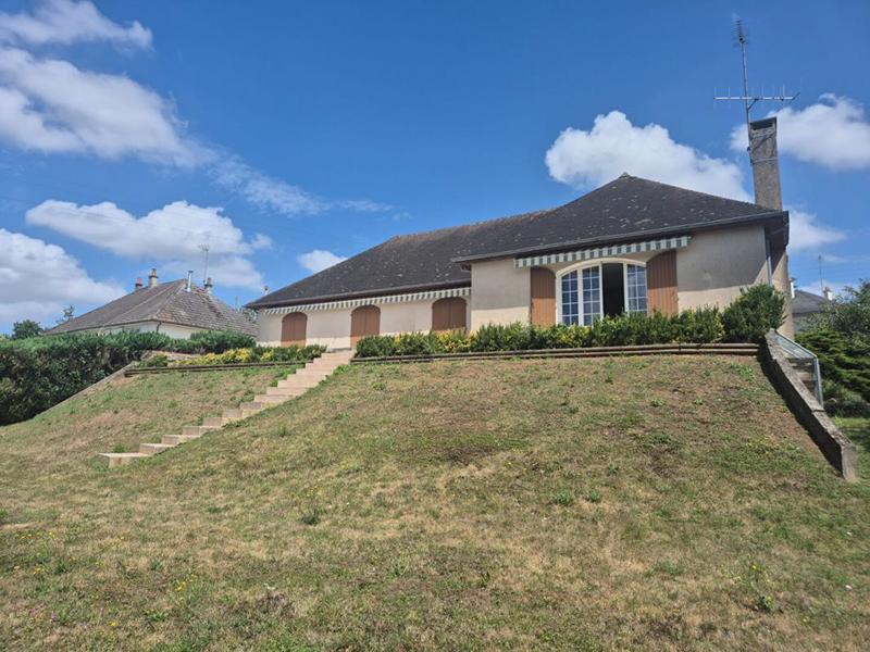 Maison - 163 m² - 6 pièces