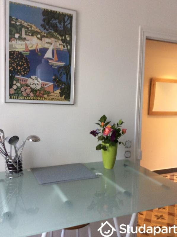 Chambre - 9 m² - 1 pièce