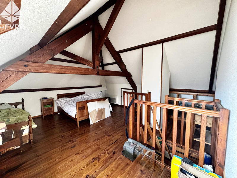 Maison - 111 m² - 4 pièces