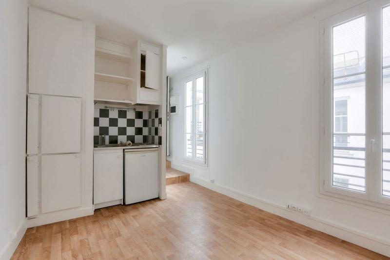 Studio - 15 m² - 1 pièce