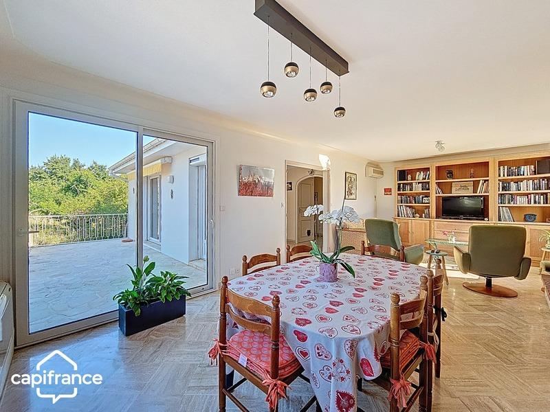 Maison - 117 m² - 5 pièces