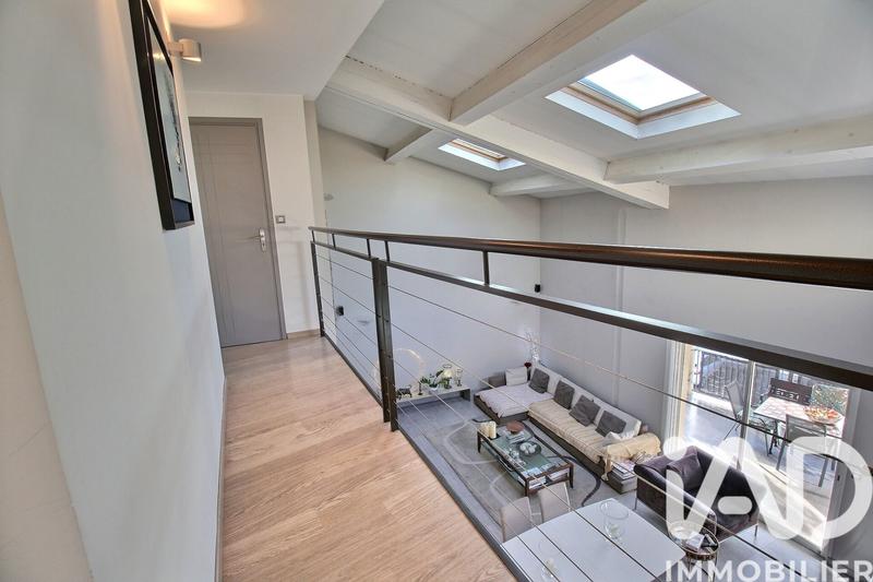 Duplex - 216 m² - 6 pièces