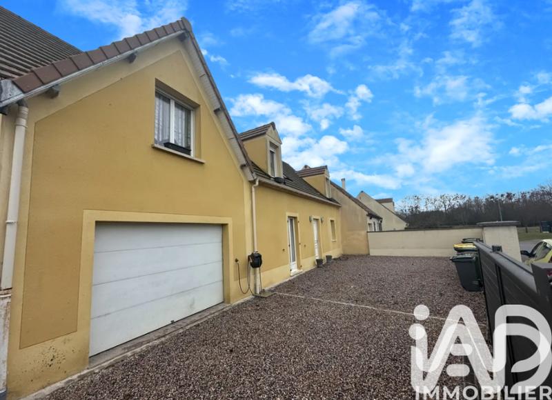 Maison - 141 m² - 6 pièces