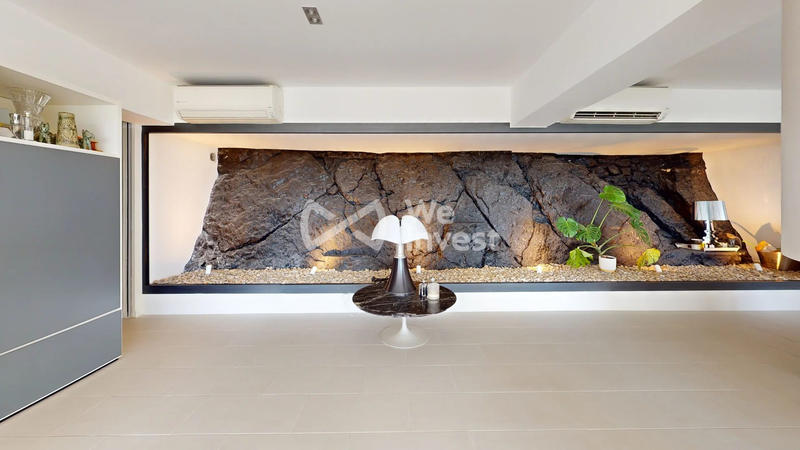 Appartement - 184 m² - 5 pièces