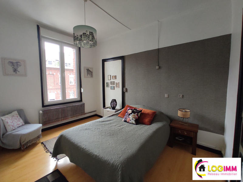 Maison - 205 m² - 7 pièces