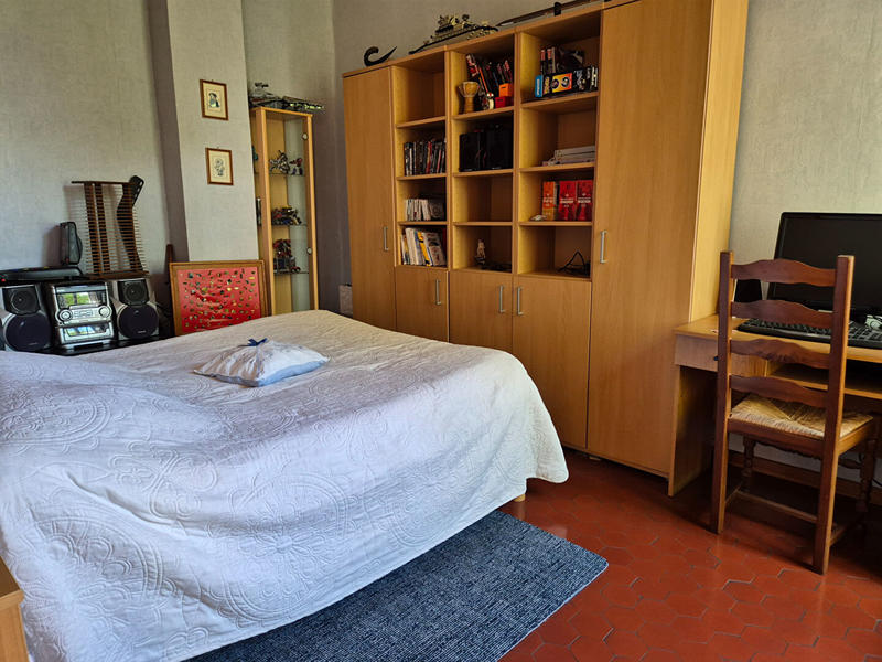 Maison - 180 m² - 5 pièces