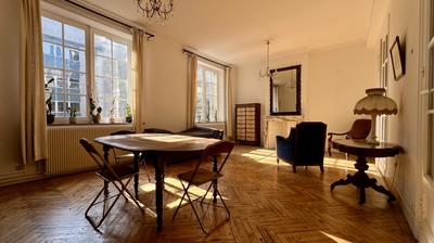 Appartement - 86 m² - 2 pièces