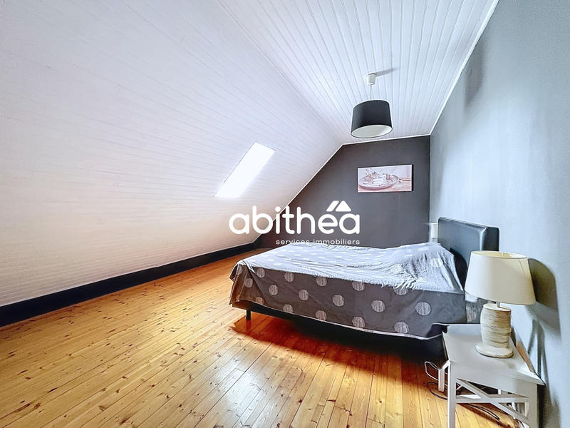 Maison - 188 m² - 8 pièces