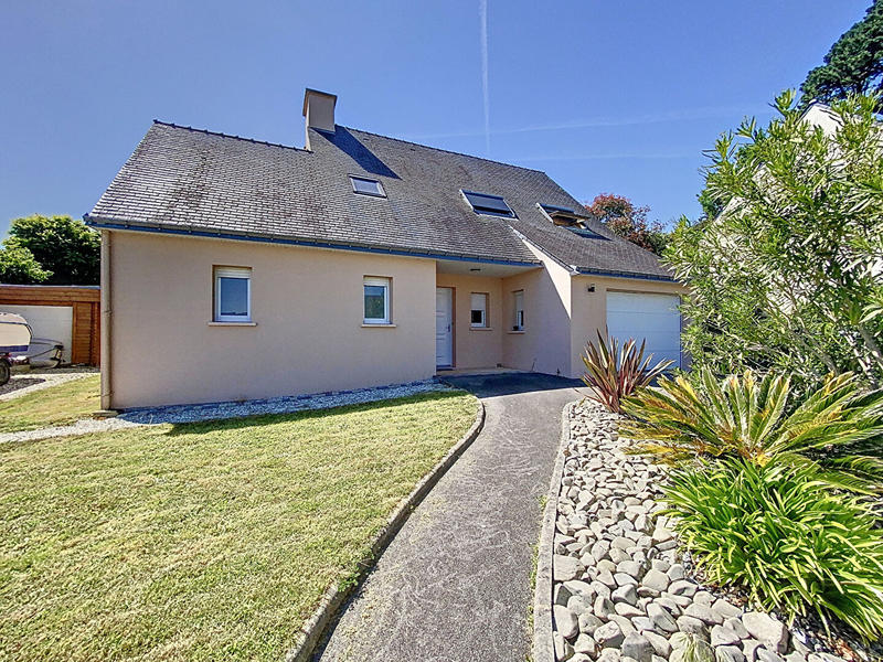 Maison - 110 m² - 5 pièces