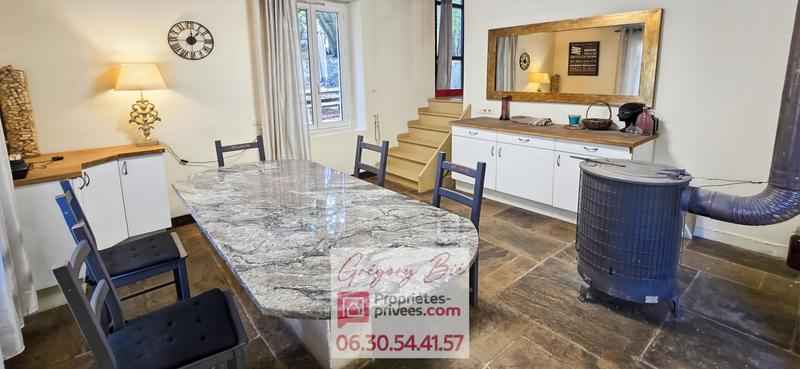 Maison - 231 m² - 7 pièces