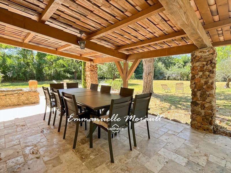 Maison - 184 m² - 7 pièces