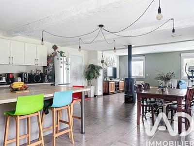 Maison - 108 m² - 4 pièces