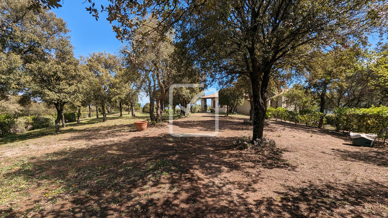 Propriété - 170 m² - 5 pièces