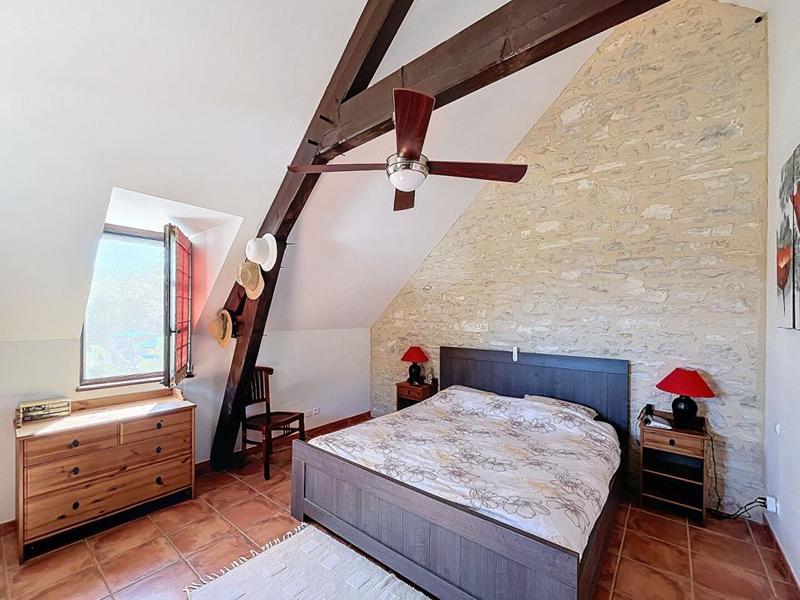 Maison - 350 m² - 12 pièces