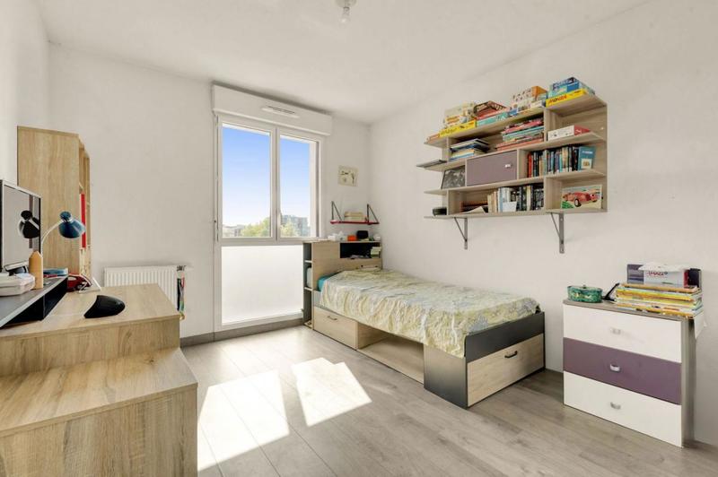 Appartement - 83 m² - 4 pièces