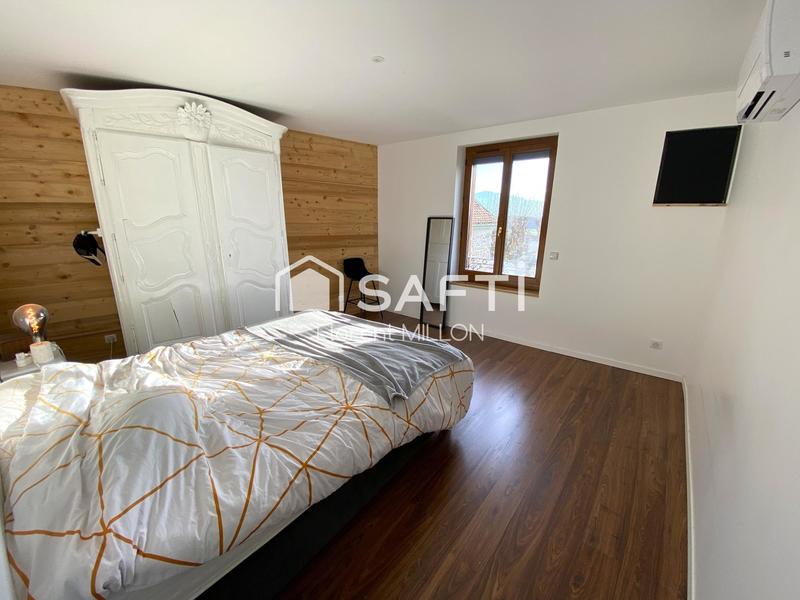 Maison de ville - 108 m² - 4 pièces