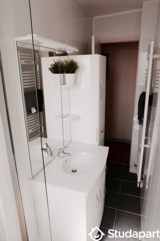 Chambre - 13 m² - 1 pièce